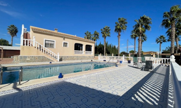 Semi Detached Villa - Sale - Catral - Catral