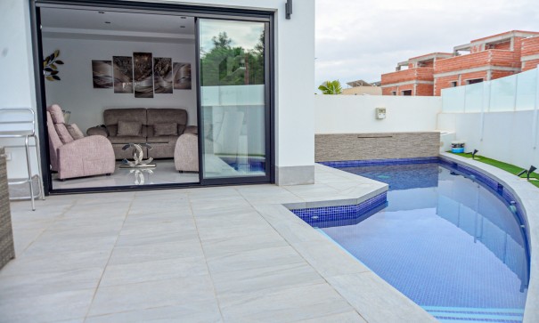 Semi Detached Villa - Sale - Los Montesinos - 0