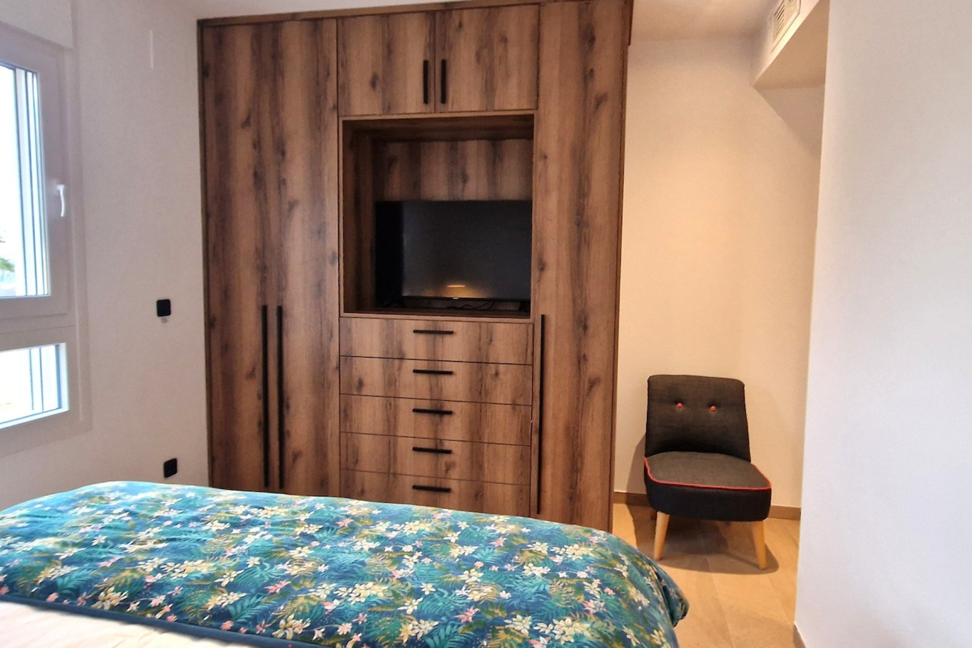 Sprzedaż - Apartament / Mieszkanie -
Algorfa