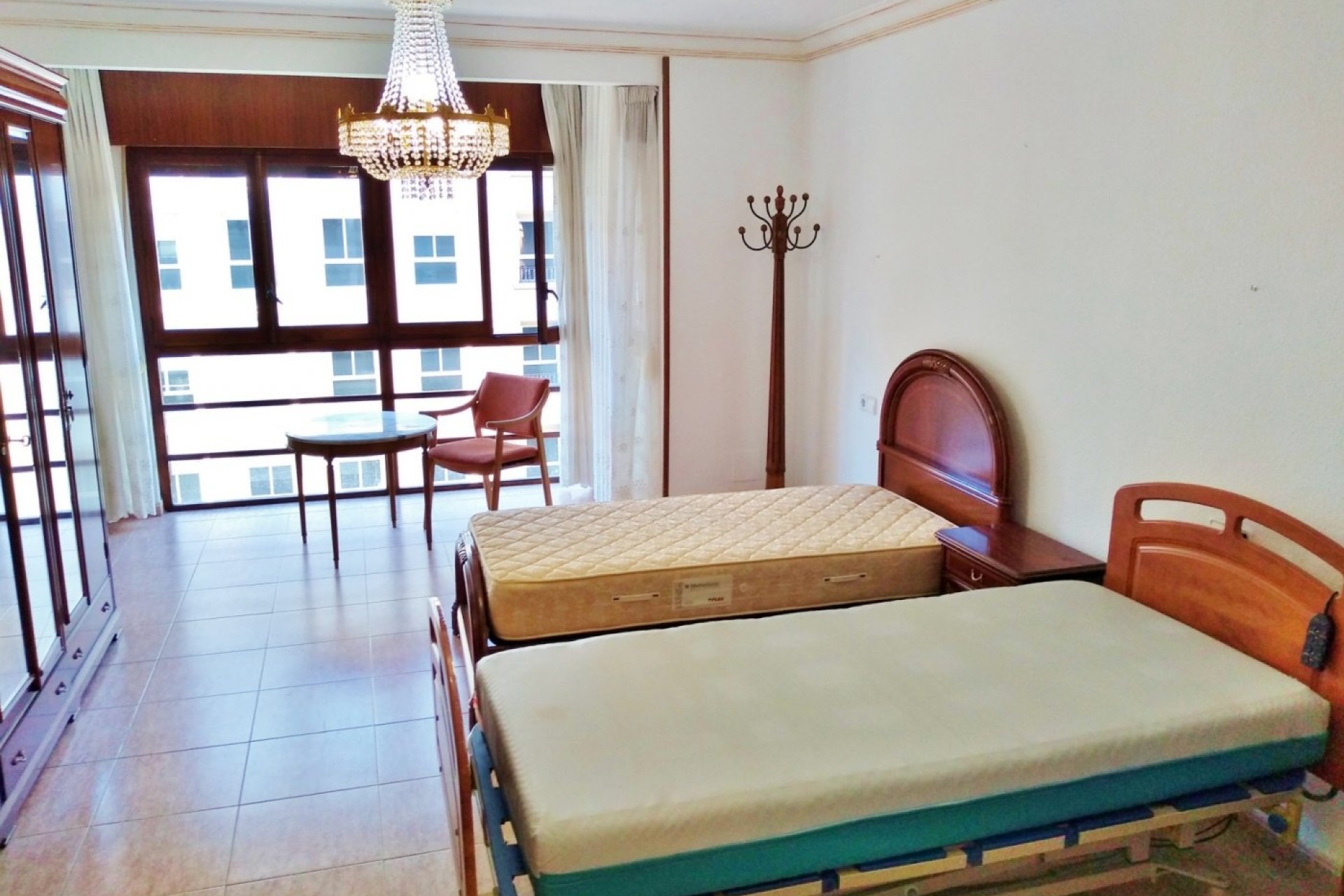 Sprzedaż - Apartament / Mieszkanie -
Alicante - Alicante (Alacant)