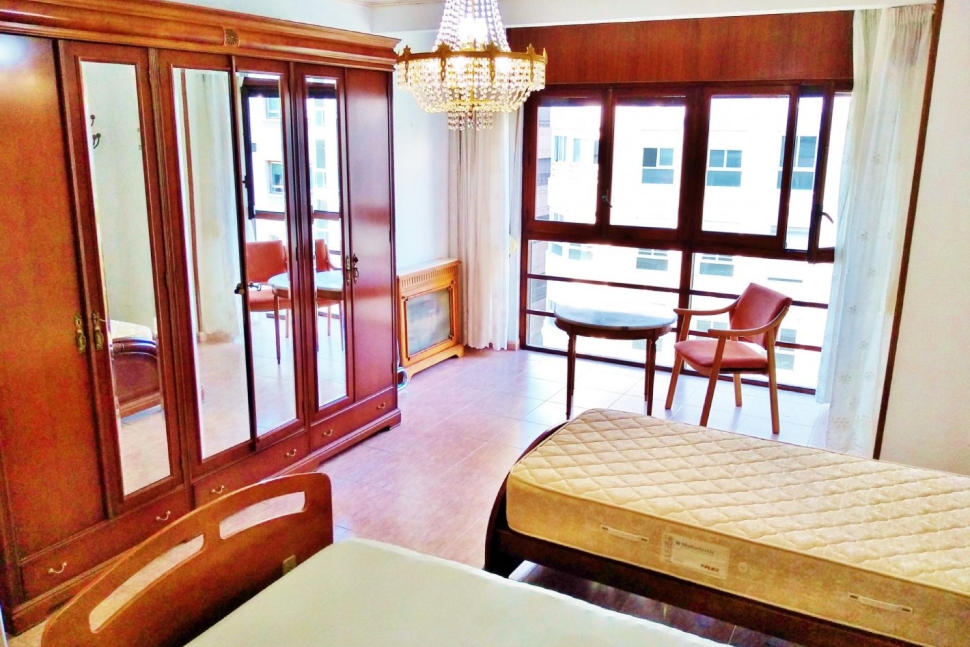 Sprzedaż - Apartament / Mieszkanie -
Alicante - Alicante (Alacant)