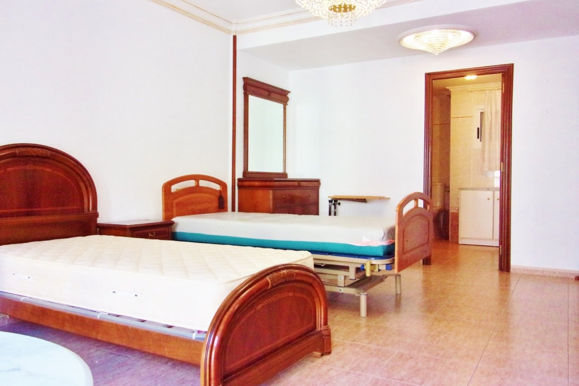 Sprzedaż - Apartament / Mieszkanie -
Alicante - Alicante (Alacant)