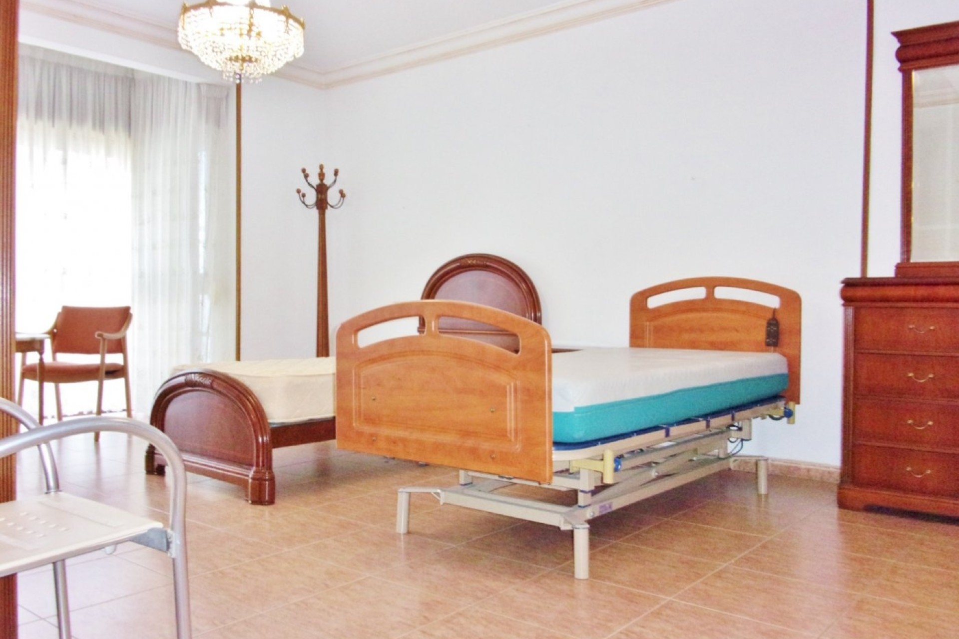 Sprzedaż - Apartament / Mieszkanie -
Alicante - Alicante (Alacant)