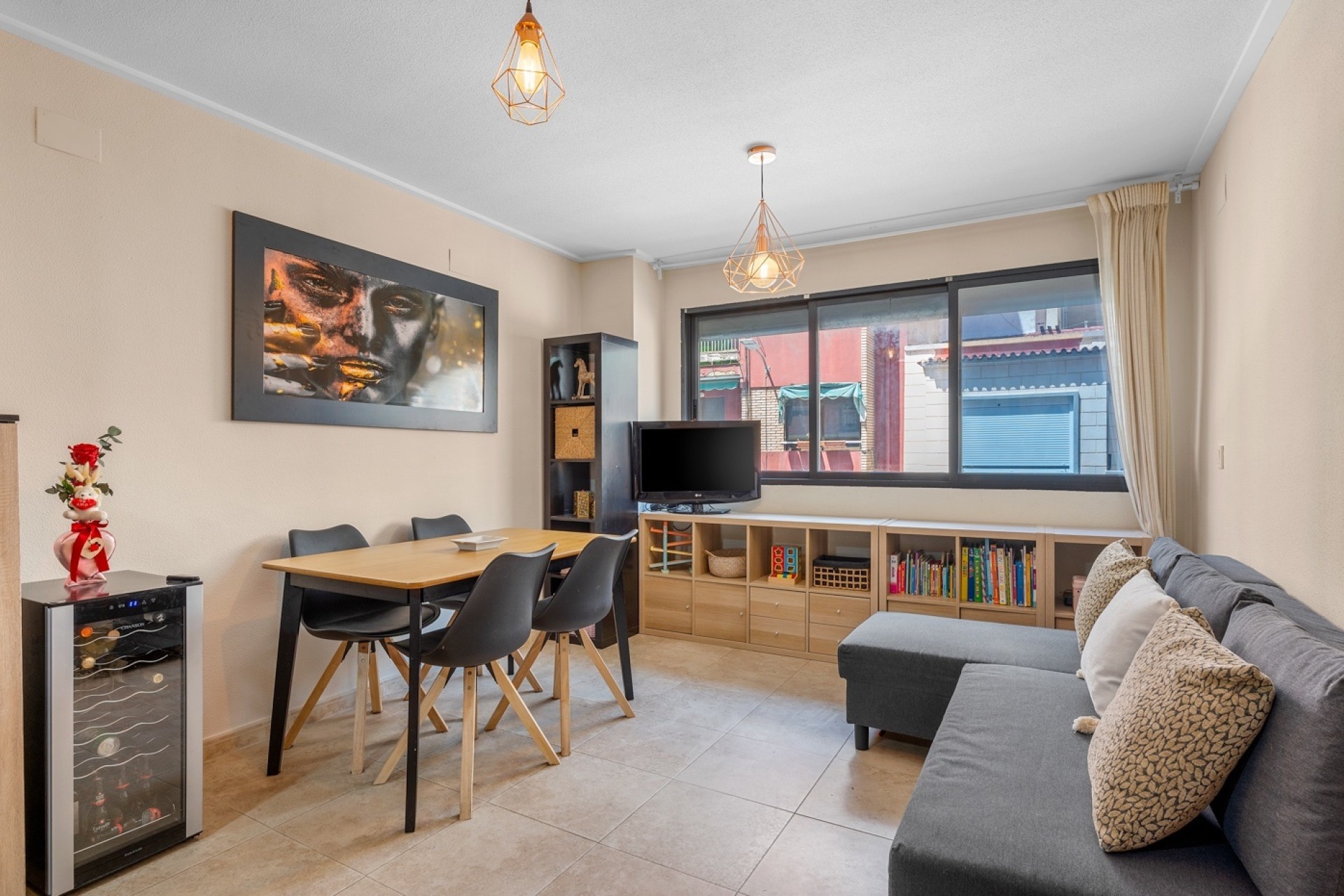 Sprzedaż - Apartament / Mieszkanie -
Alicante - Carolinas Bajas