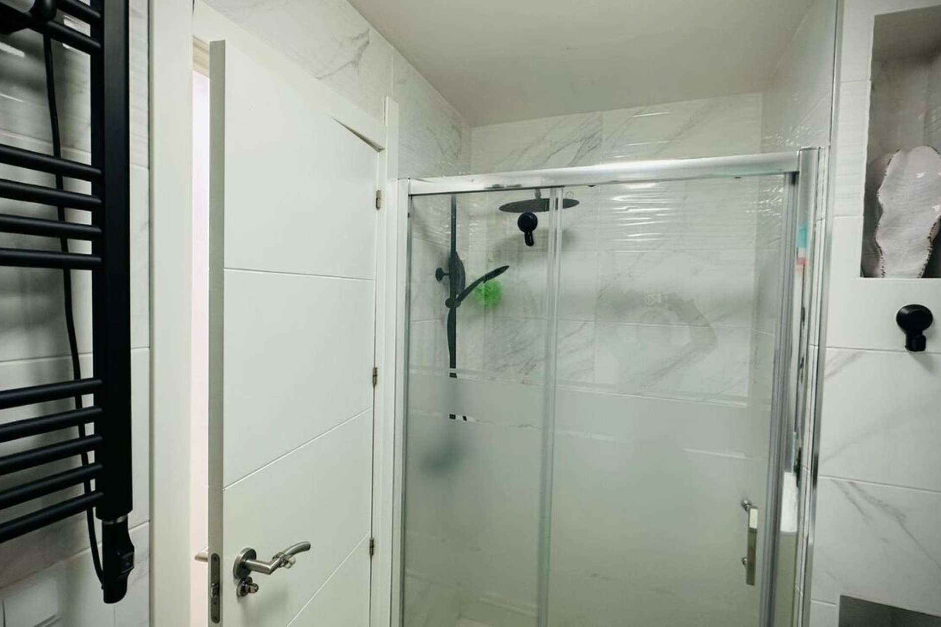 Sprzedaż - Apartament / Mieszkanie -
Alicante - Las Viñas