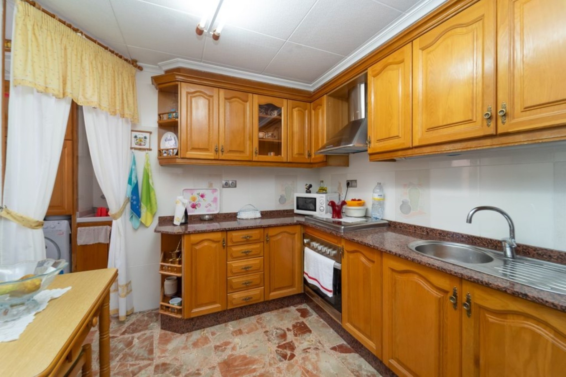 Sprzedaż - Apartament / Mieszkanie -
Alicante