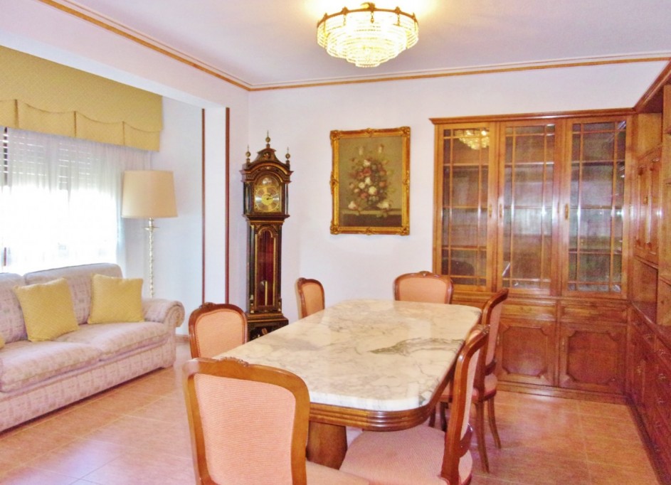 Sprzedaż - Apartament mieszkanie -
Alicante