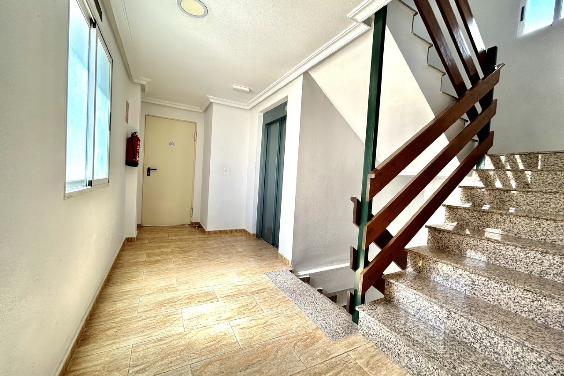 Sprzedaż - Apartament / Mieszkanie -
Almoradí - Inland