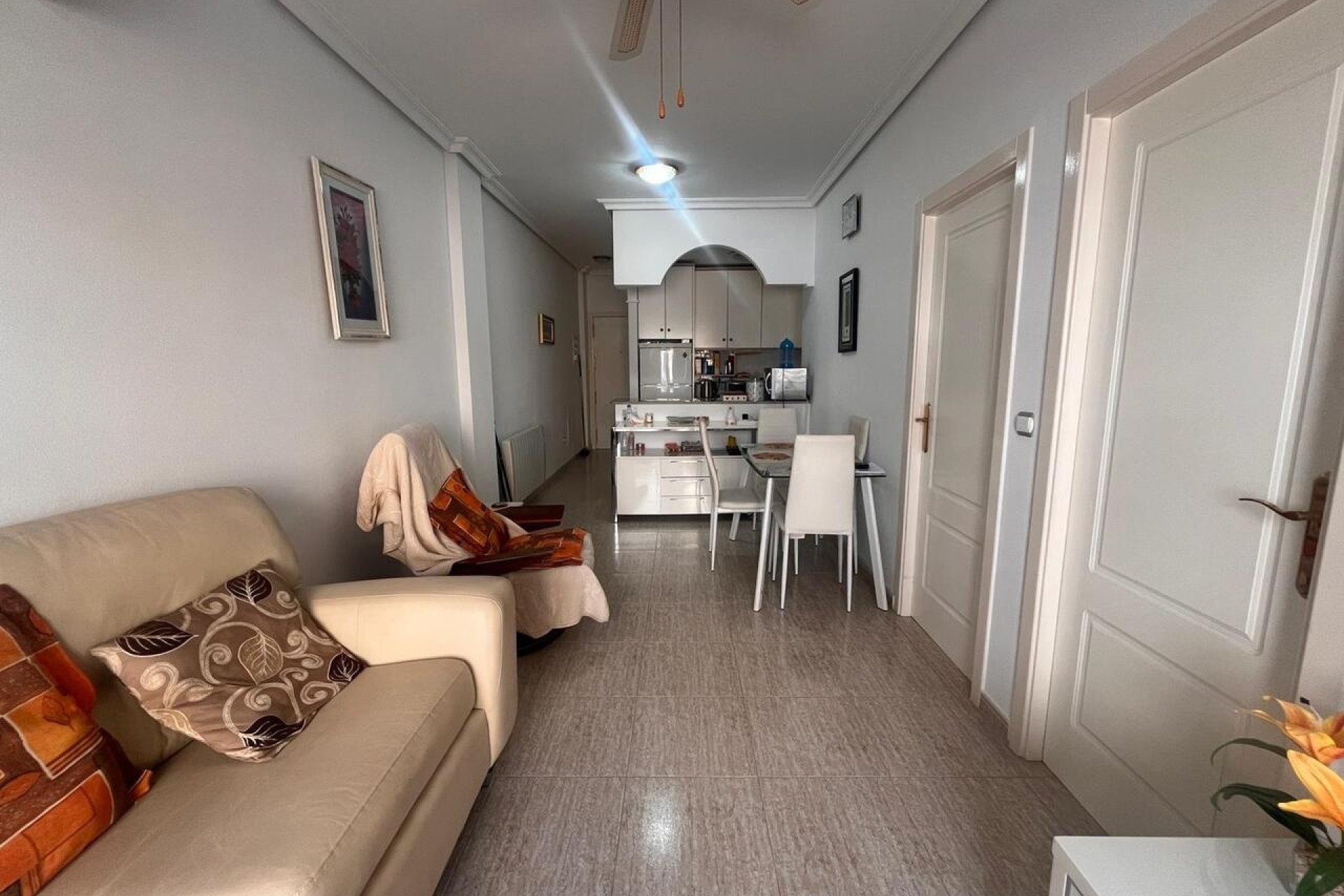 Sprzedaż - Apartament / Mieszkanie -
Almoradí