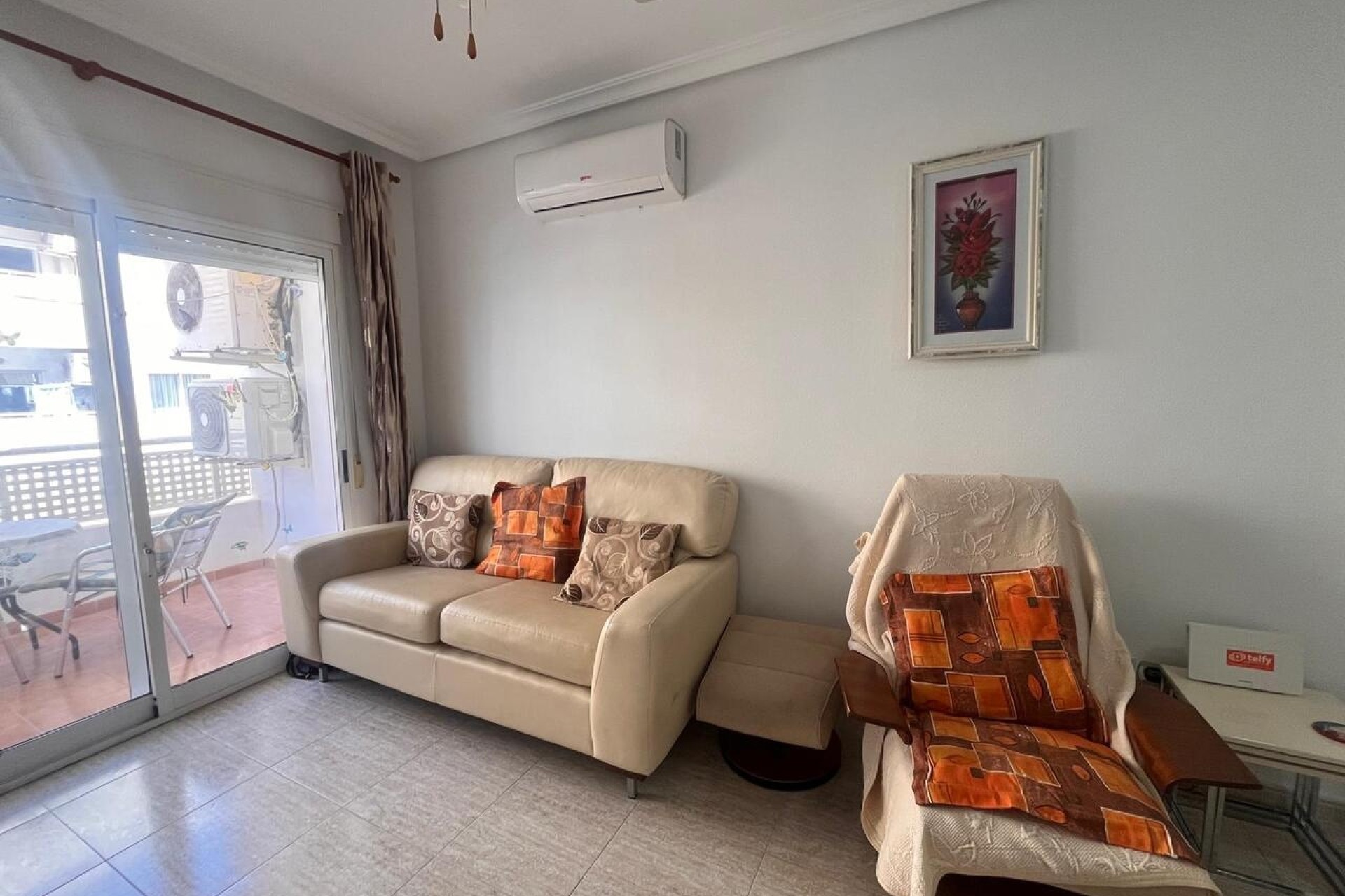 Sprzedaż - Apartament / Mieszkanie -
Almoradí