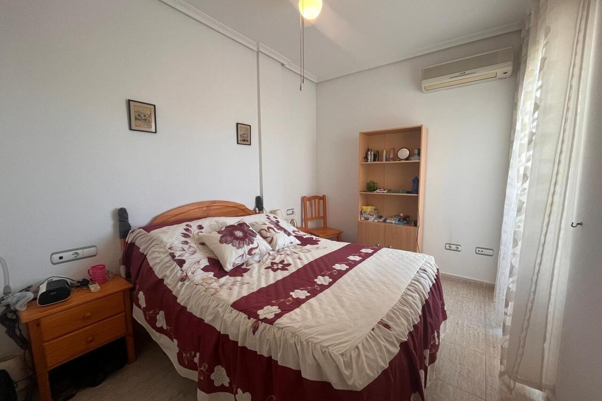 Sprzedaż - Apartament / Mieszkanie -
Almoradí