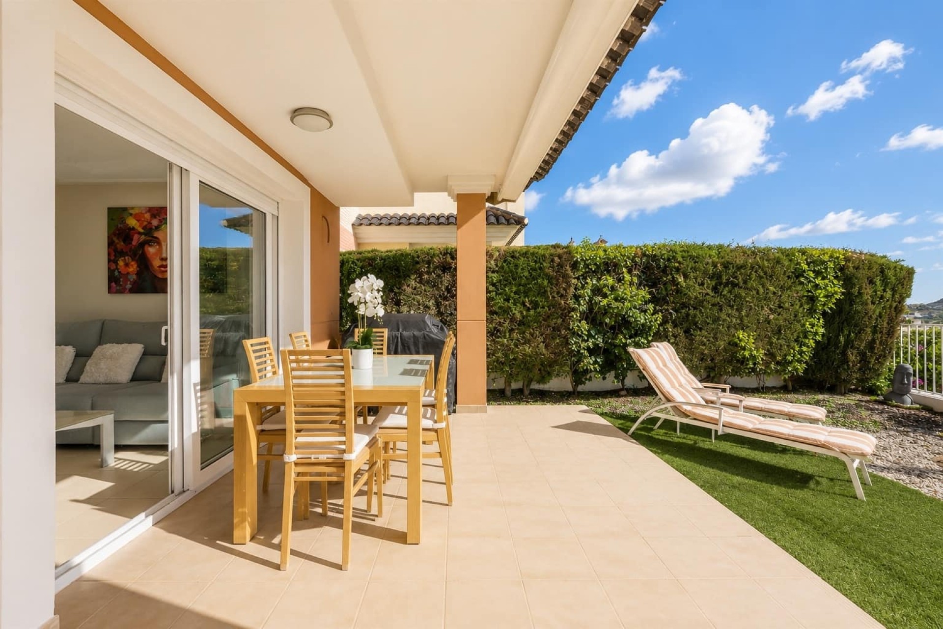 Sprzedaż - Apartament / Mieszkanie -
Altaona Golf and Country Club
