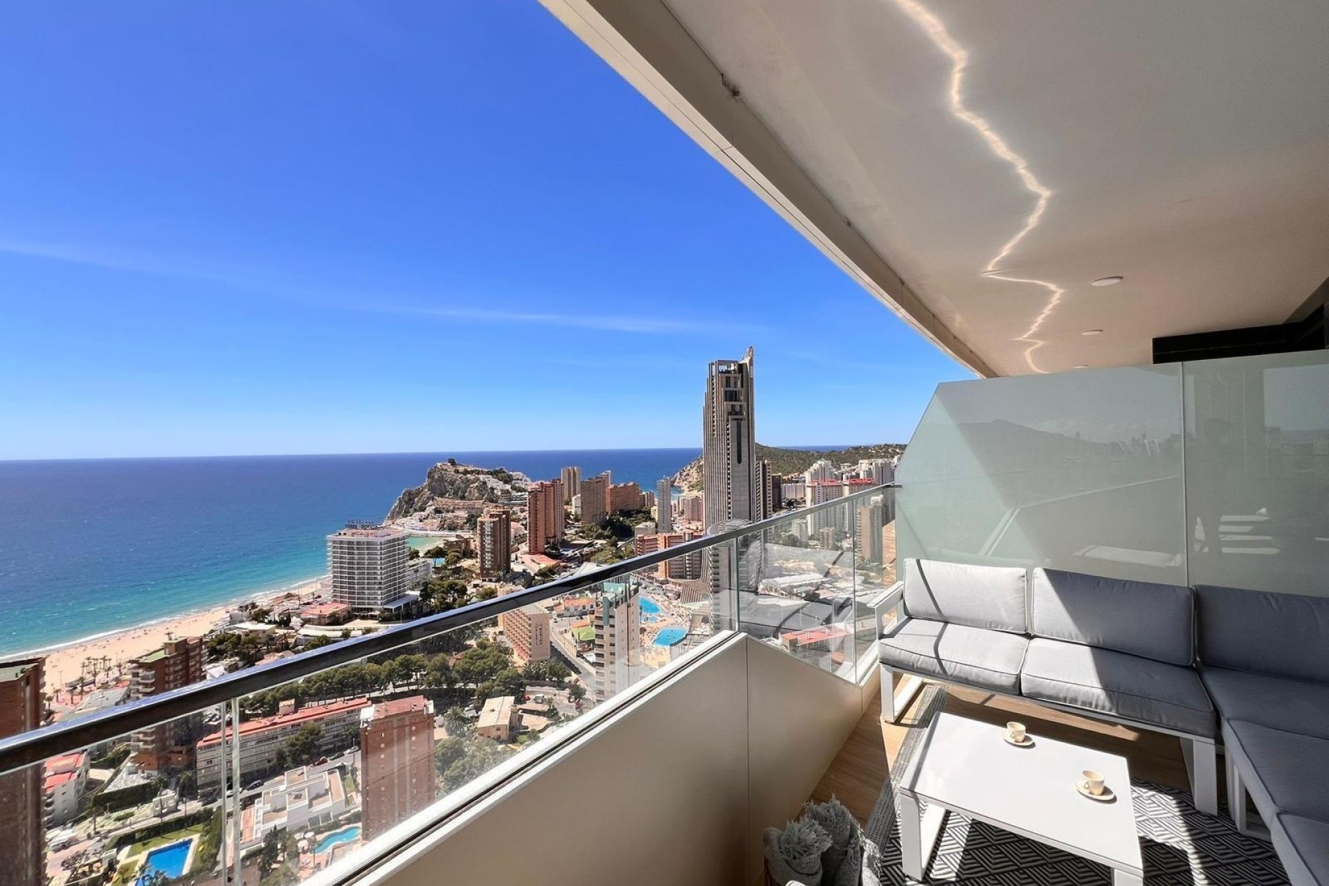 Sprzedaż - Apartament / Mieszkanie -
Benidorm - Poniente