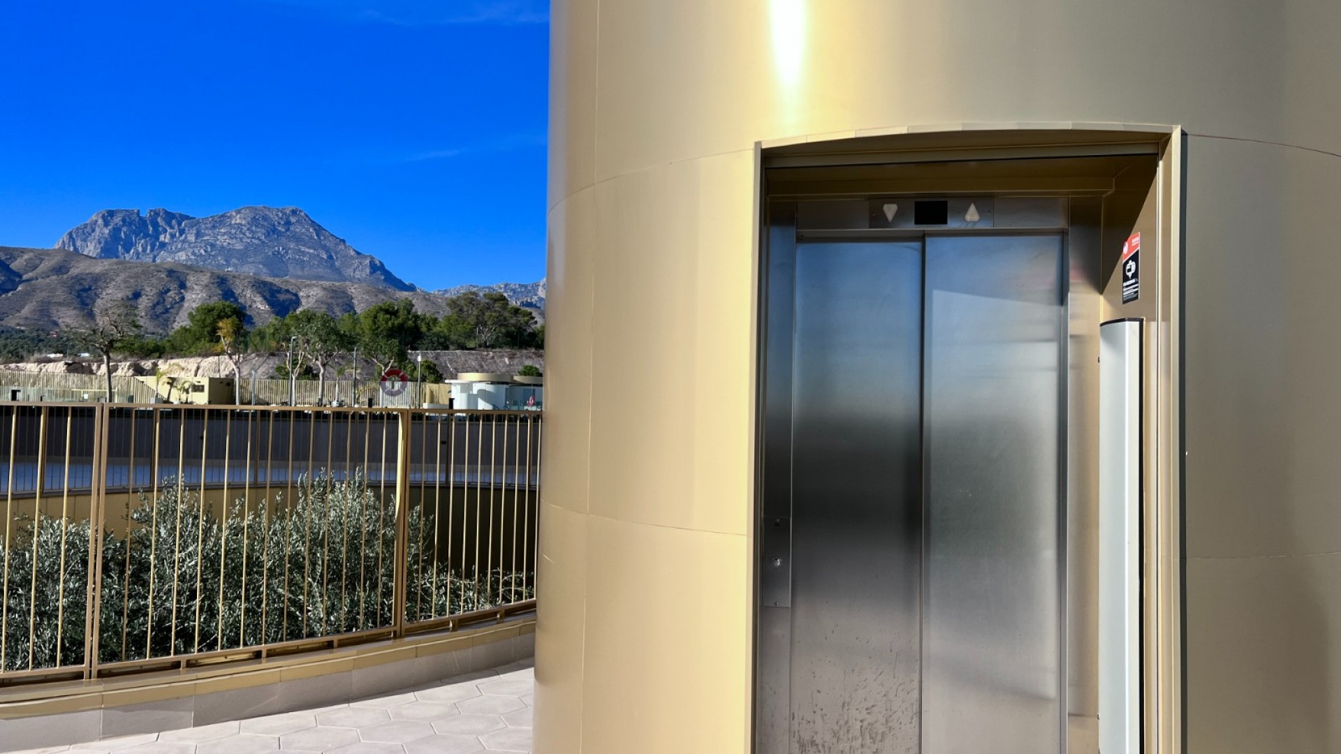 Sprzedaż - Apartament mieszkanie -
Benidorm - Poniente