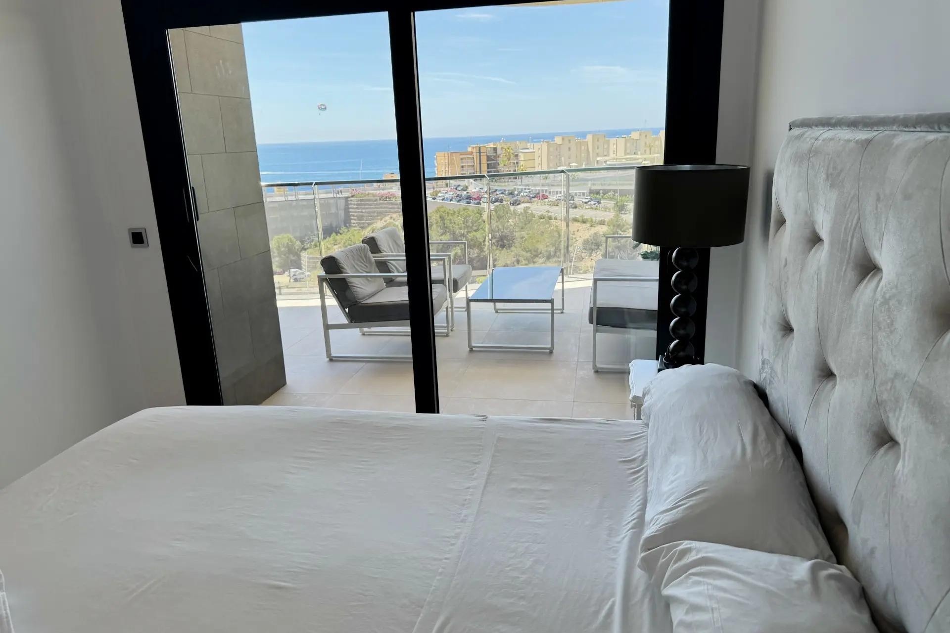 Sprzedaż - Apartament / Mieszkanie -
Benidorm