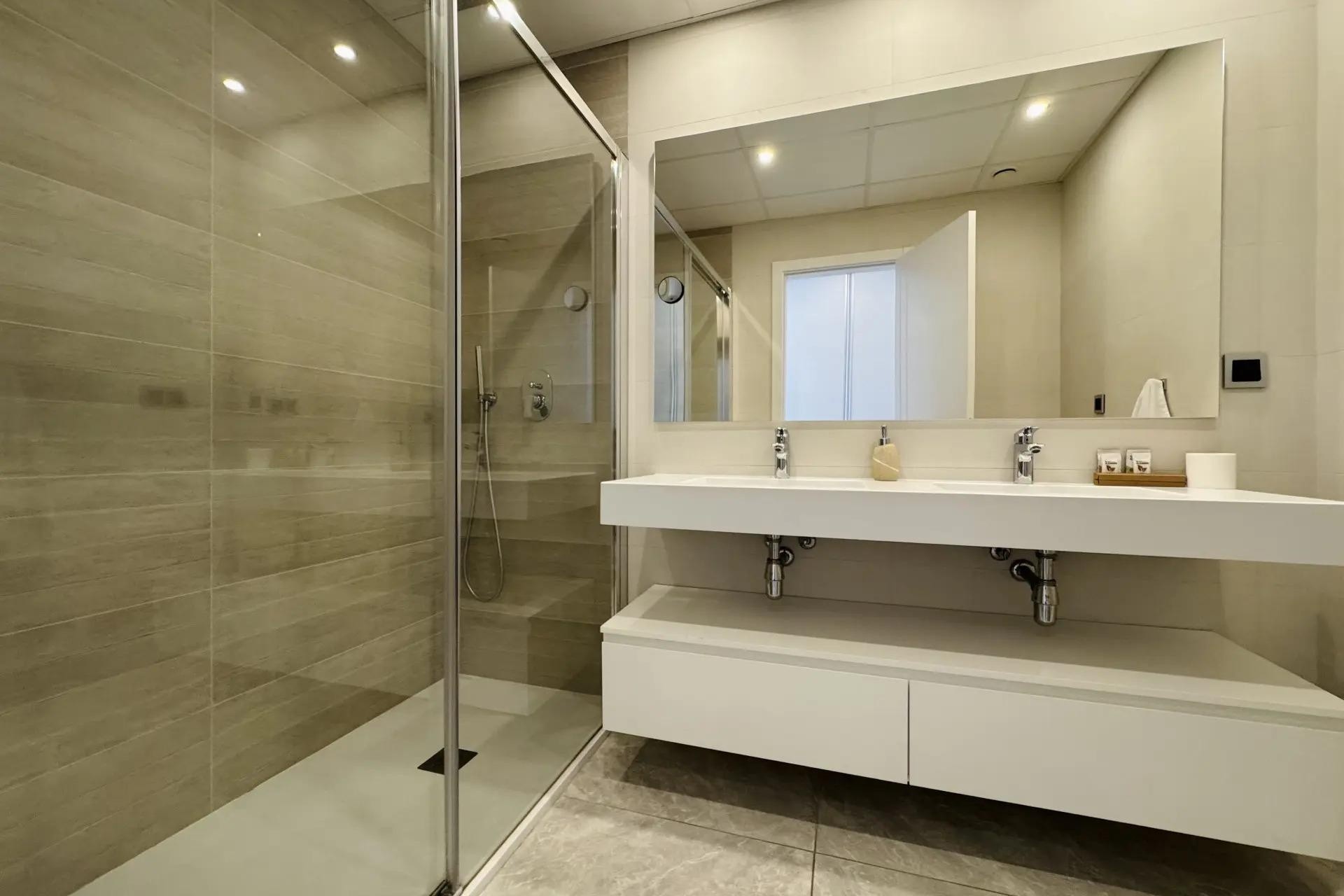 Sprzedaż - Apartament / Mieszkanie -
Benidorm