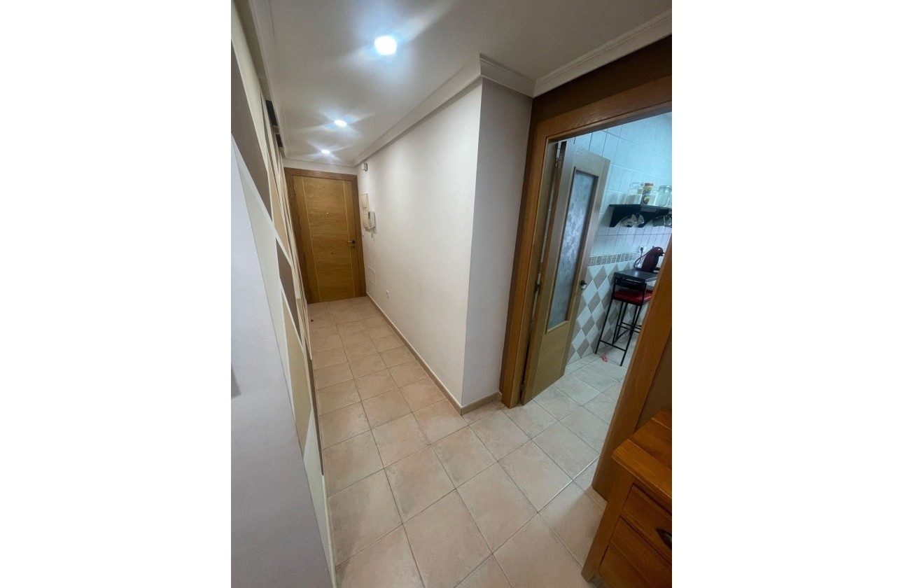 Sprzedaż - Apartament / Mieszkanie -
Beniel - Zeneta