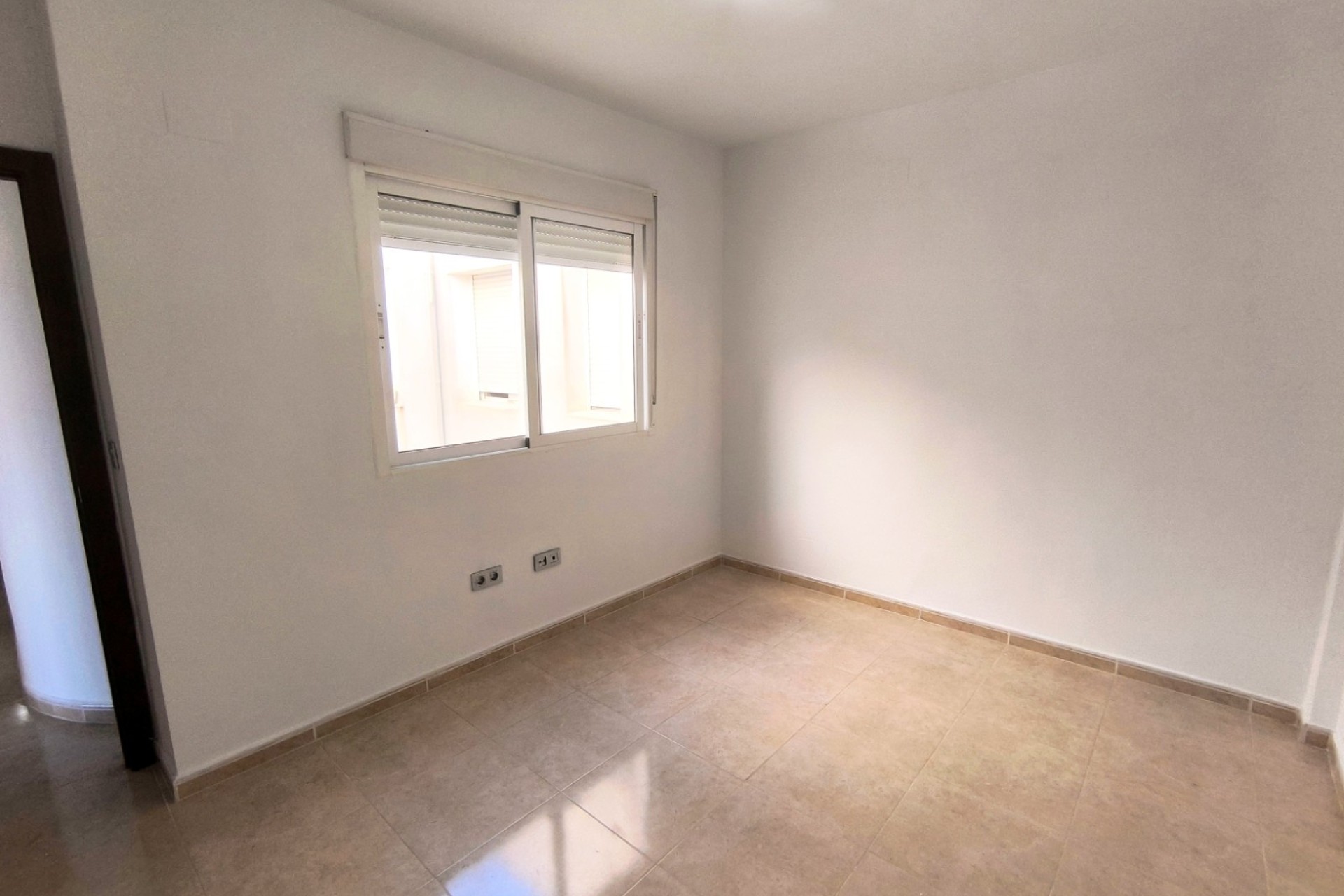 Sprzedaż - Apartament / Mieszkanie -
Benijofar