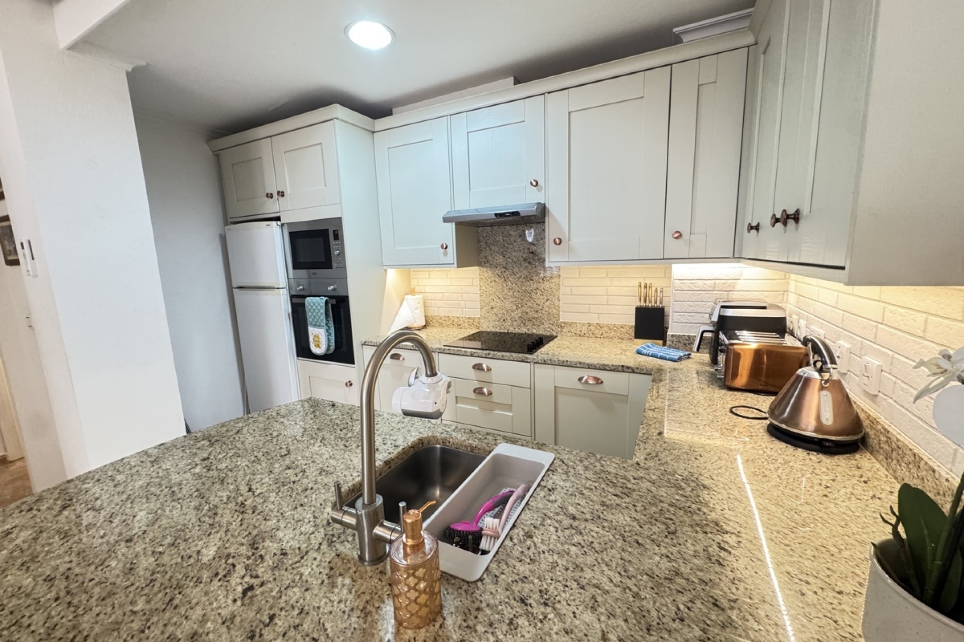 Sprzedaż - Apartament / Mieszkanie -
Cabo Roig