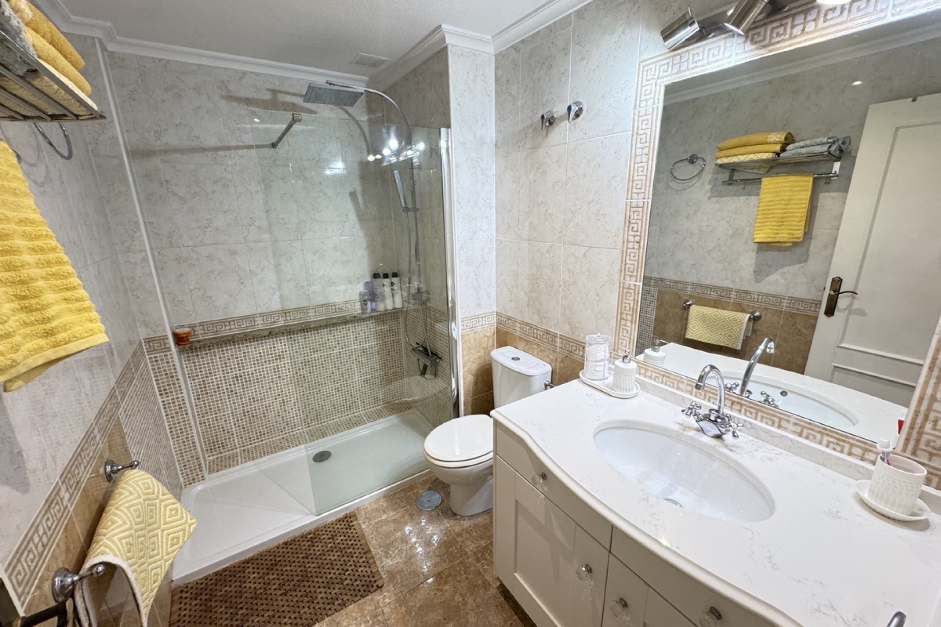 Sprzedaż - Apartament / Mieszkanie -
Cabo Roig