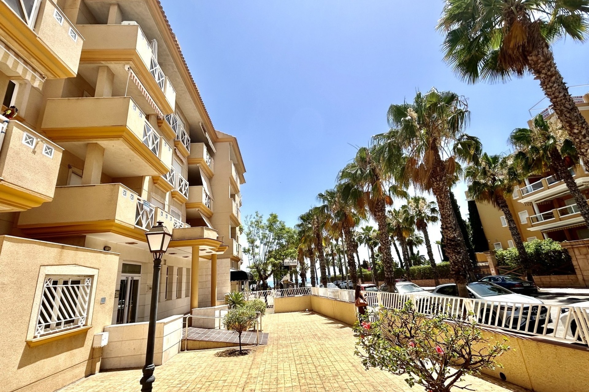 Sprzedaż - Apartament / Mieszkanie -
Cabo Roig