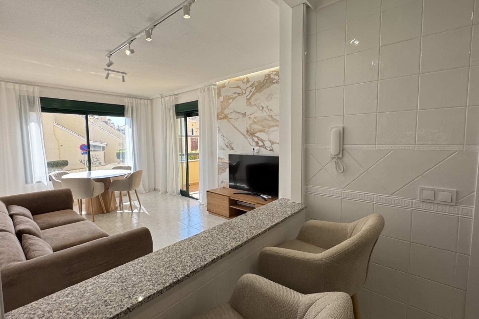 Sprzedaż - Apartament / Mieszkanie -
Campoamor - Campoamor Golf