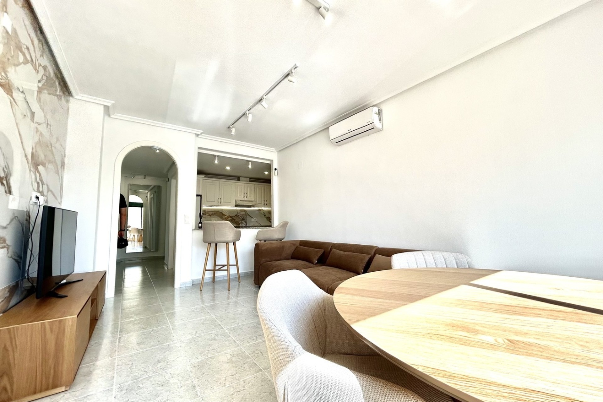 Sprzedaż - Apartament / Mieszkanie -
Campoamor - Costa Blanca