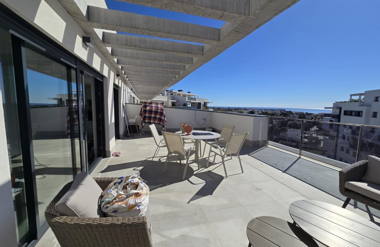 Sprzedaż - Apartament / Mieszkanie -
Campoamor - Dehesa de campoamor