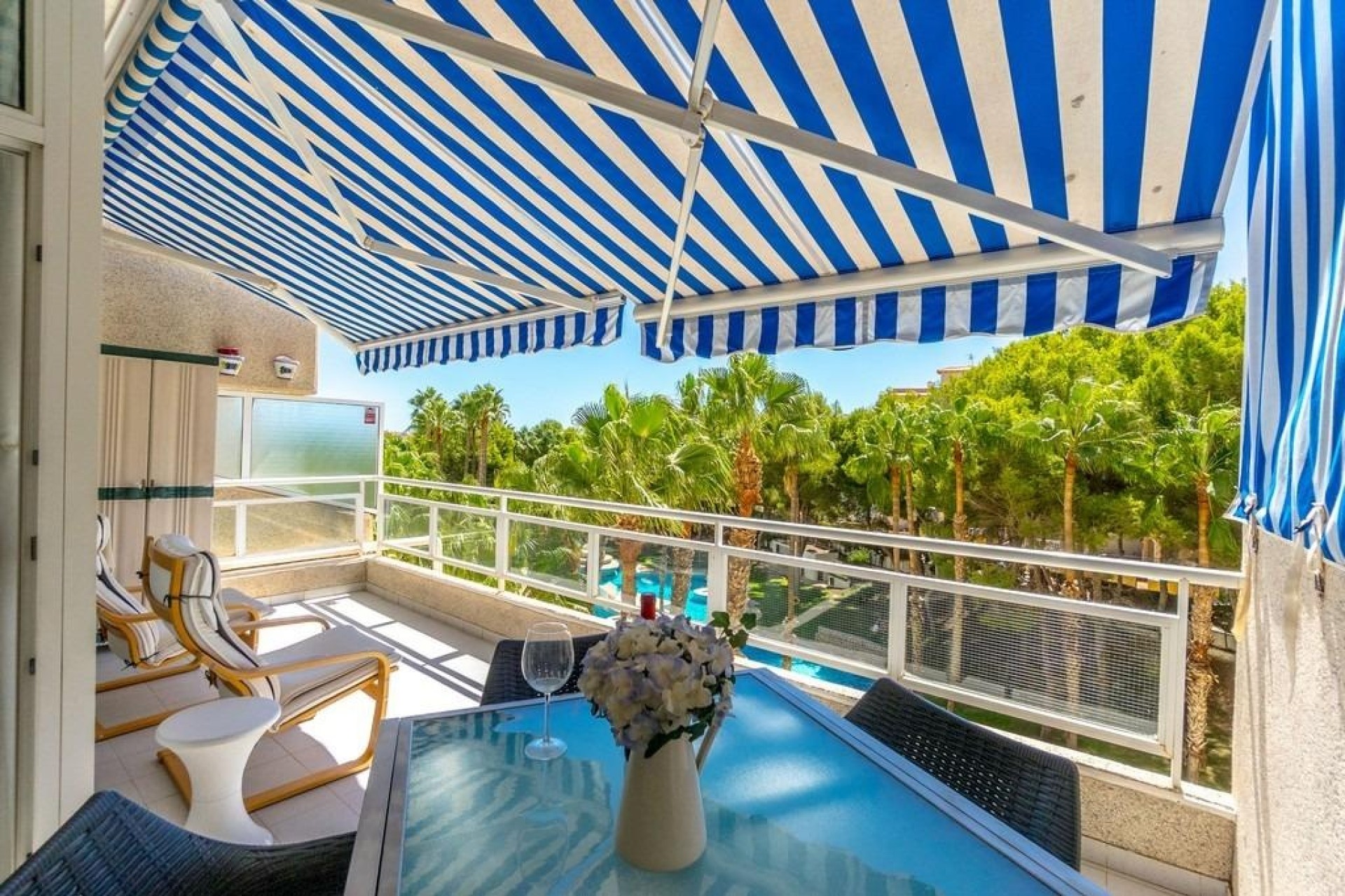 Sprzedaż - Apartament / Mieszkanie -
Dehesa de campoamor - Altos de campoamor