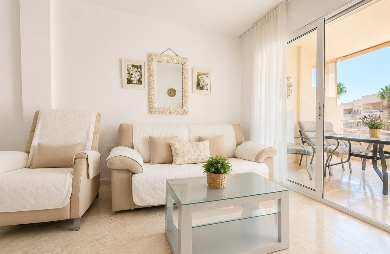 Sprzedaż - Apartament / Mieszkanie -
Dehesa de Campoamor - Campoamor