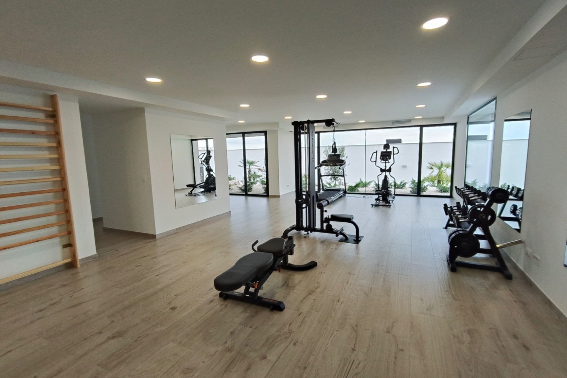 Sprzedaż - Apartament / Mieszkanie -
Denia - Costa Blanca