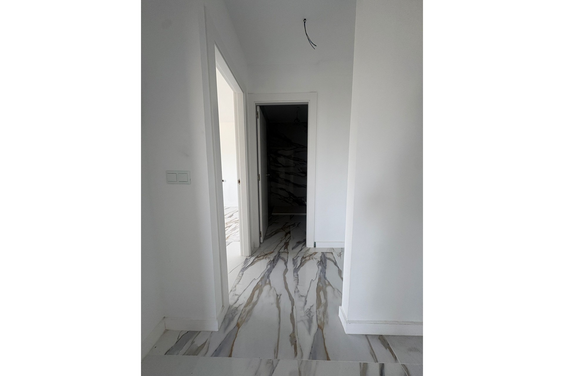Sprzedaż - Apartament / Mieszkanie -
Denia - Dénia