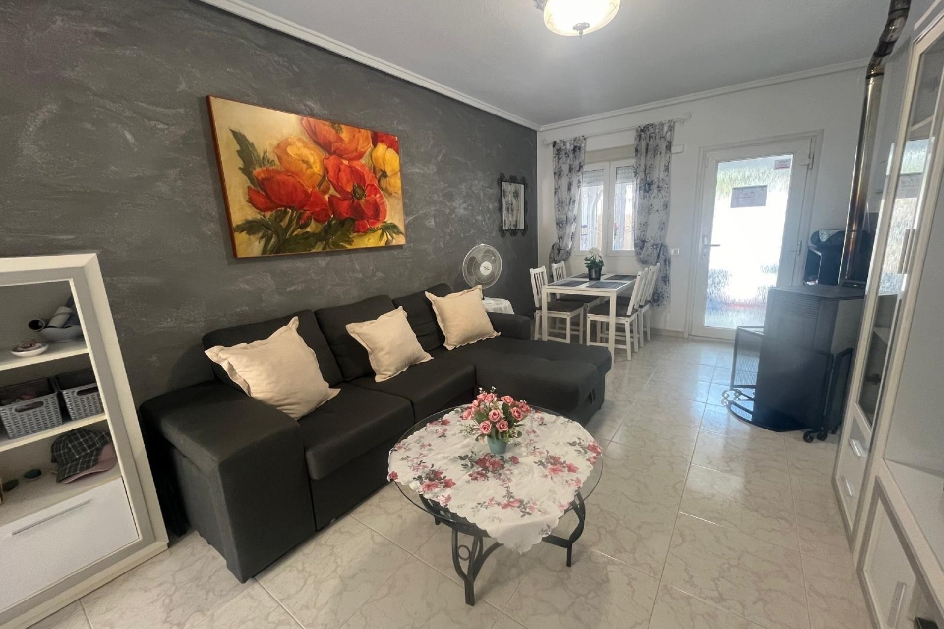 Sprzedaż - Apartament / Mieszkanie -
Dona Pepa