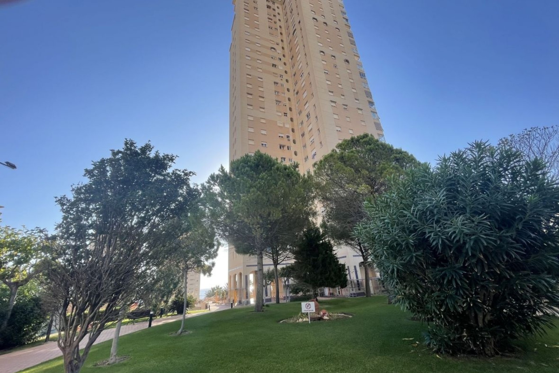 Sprzedaż - Apartament / Mieszkanie -
El Campello - Costa Blanca