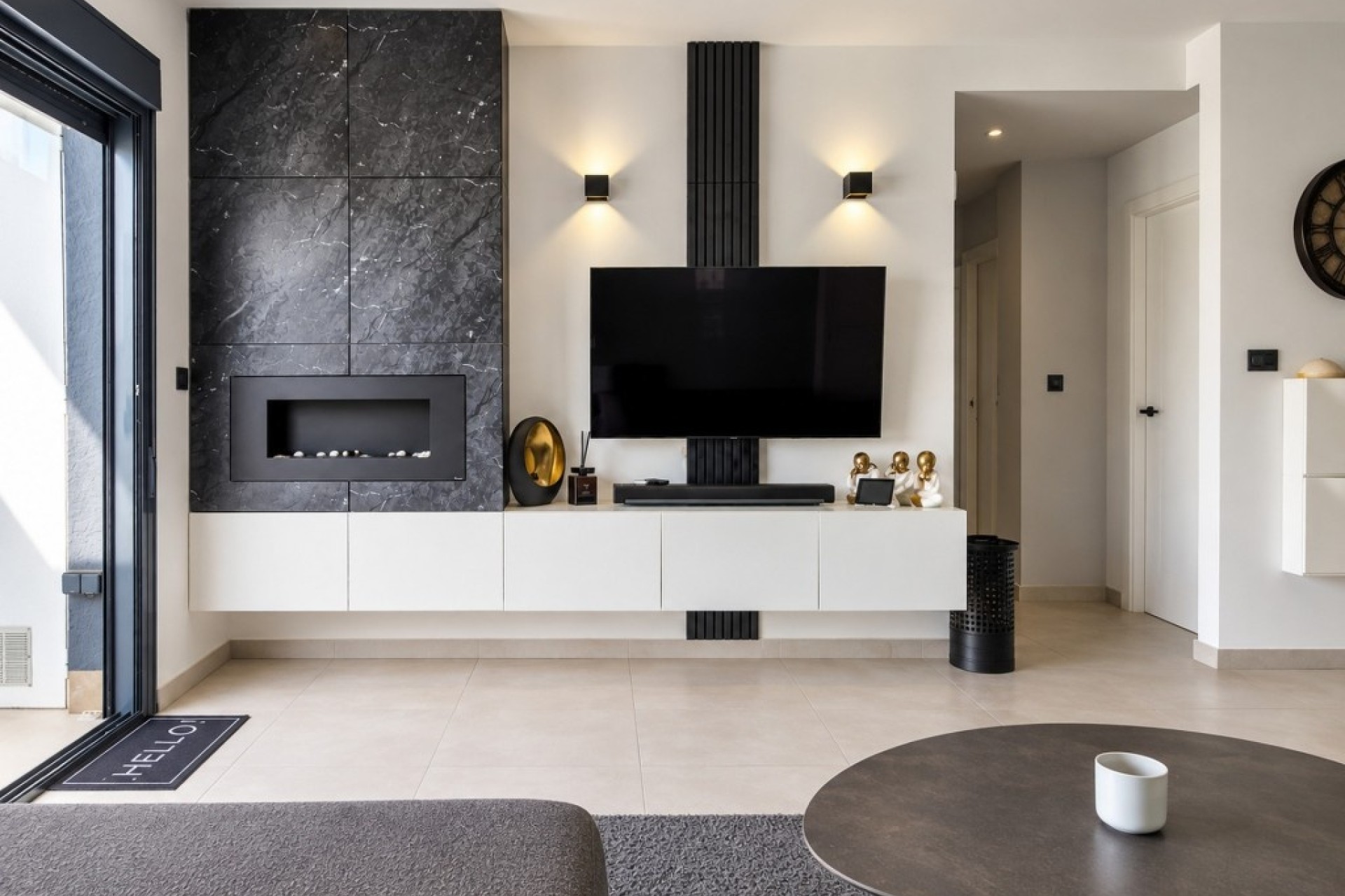 Sprzedaż - Apartament / Mieszkanie -
El Raso