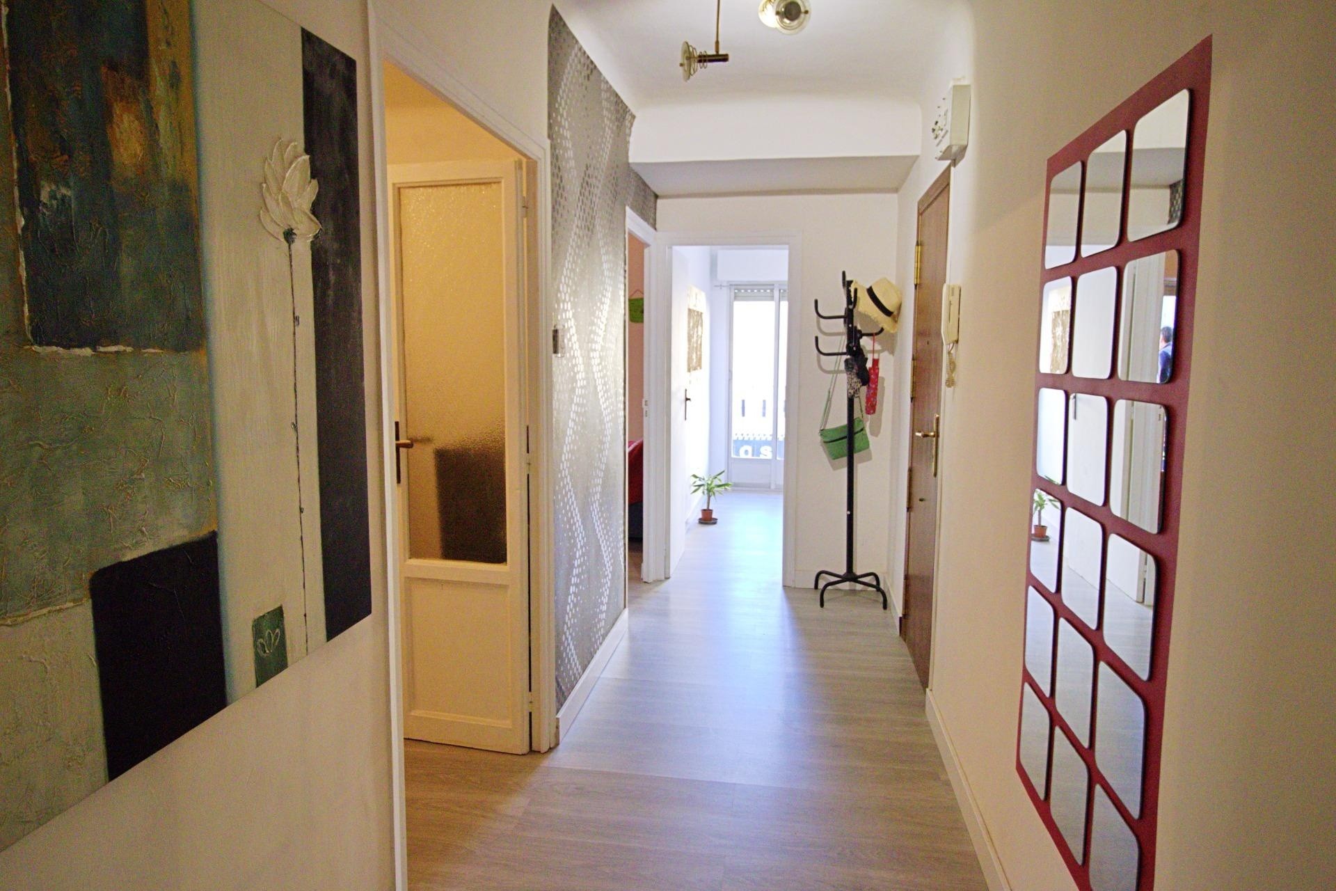 Sprzedaż - Apartament / Mieszkanie -
Elche - Plaza Crevillente-juzgados