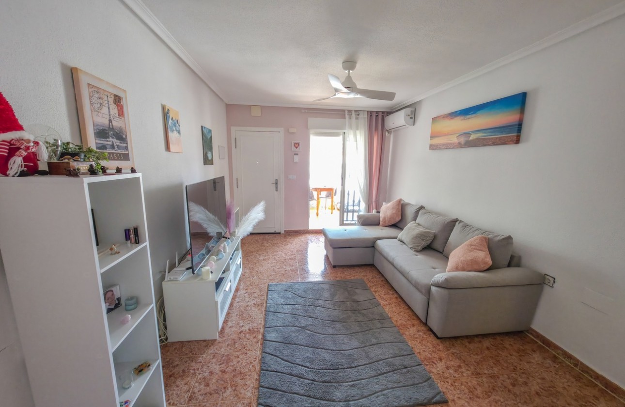 Sprzedaż - Apartament / Mieszkanie -
Entre Naranjos - Vistabella Golf - Costa Blanca