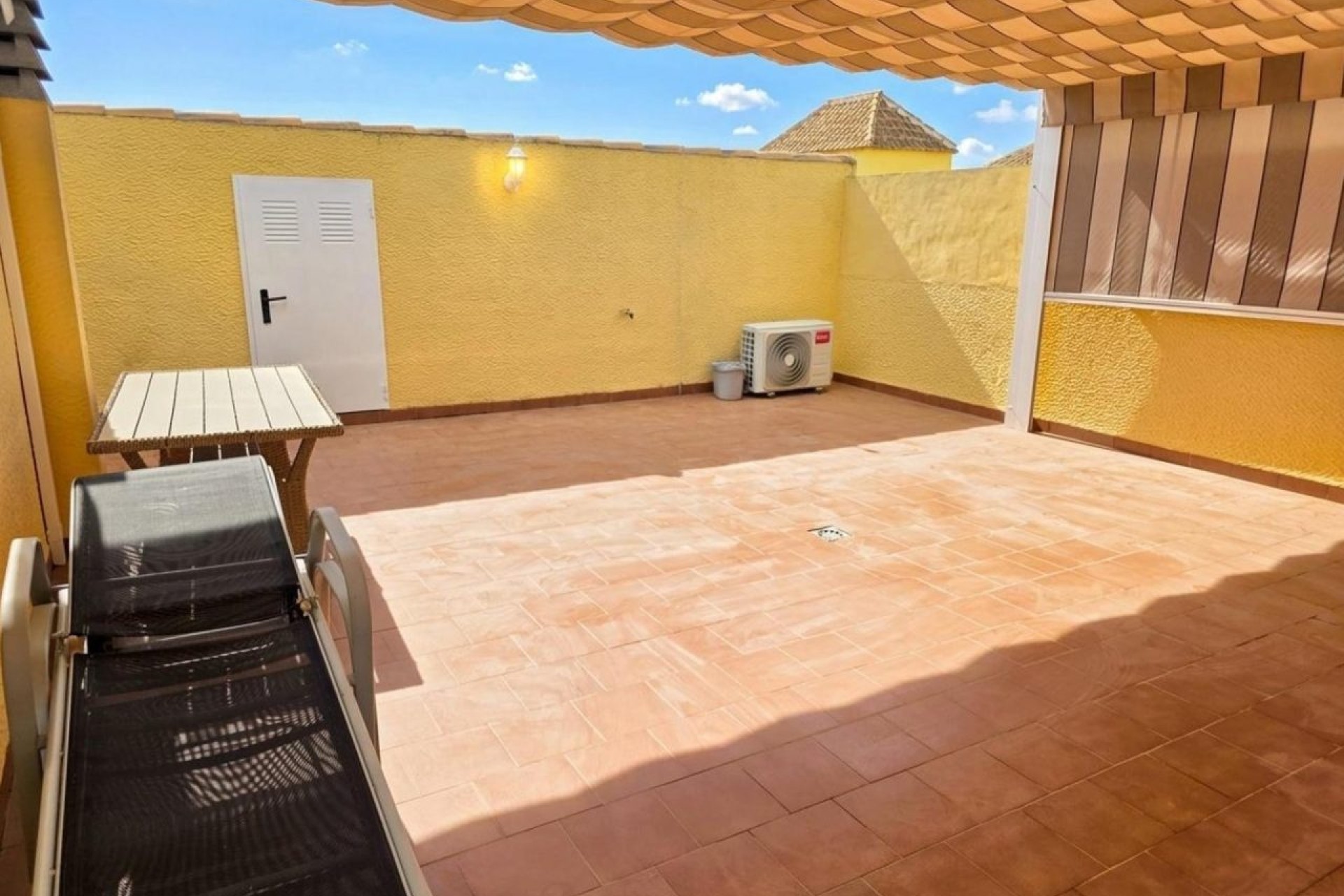 Sprzedaż - Apartament / Mieszkanie -
Formentera del Segura - Formentera de Segura