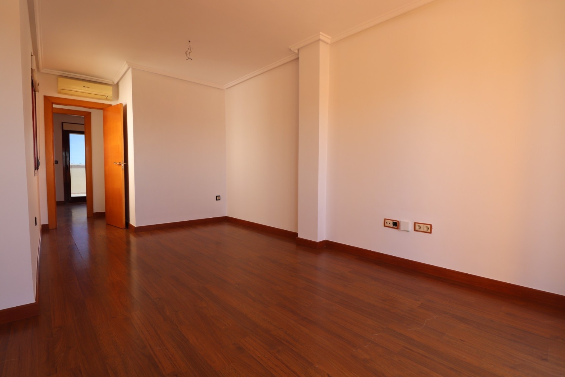 Sprzedaż - Apartament / Mieszkanie -
Formentera del Segura - Formentera - Village