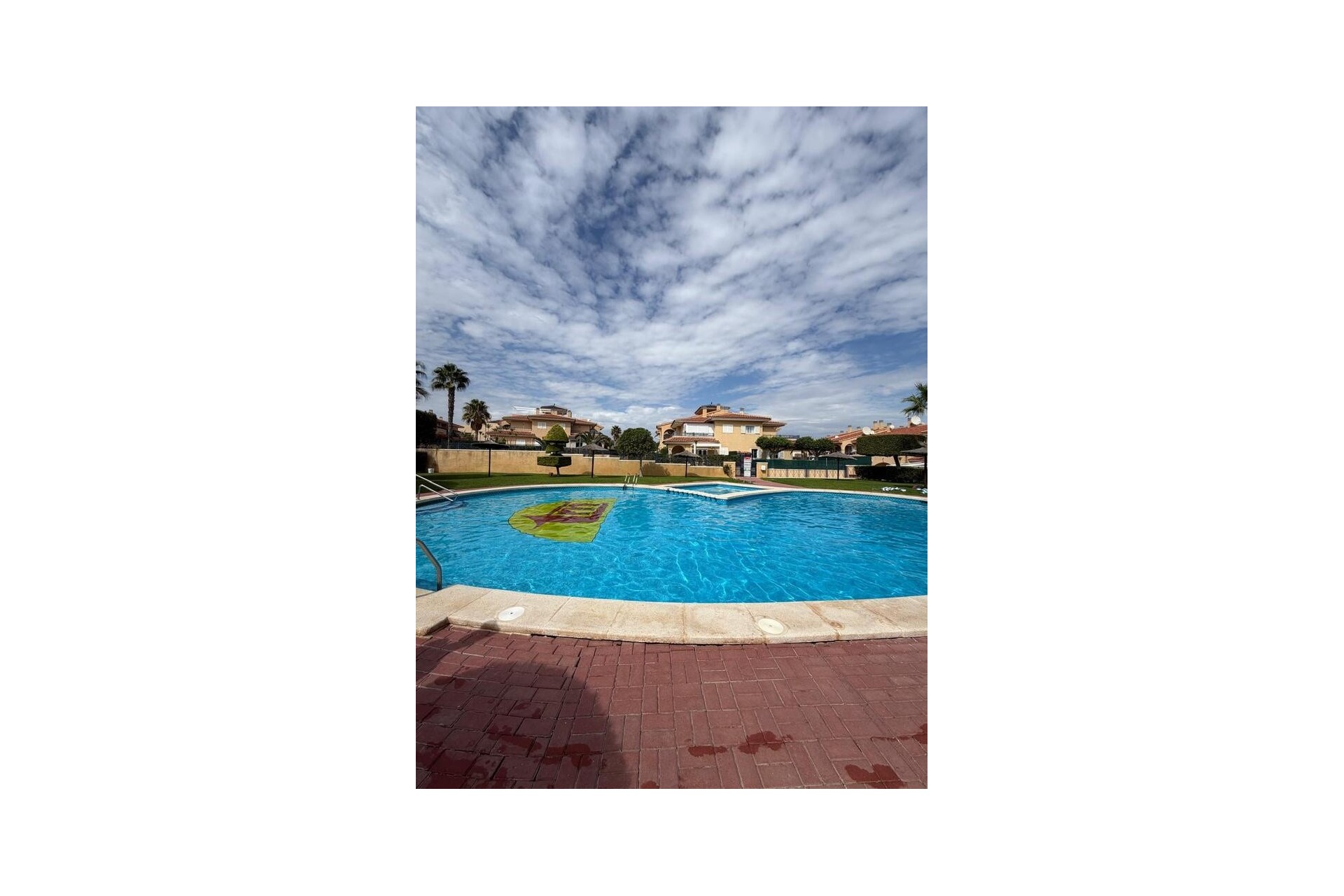 Sprzedaż - Apartament / Mieszkanie -
Gran Alacant