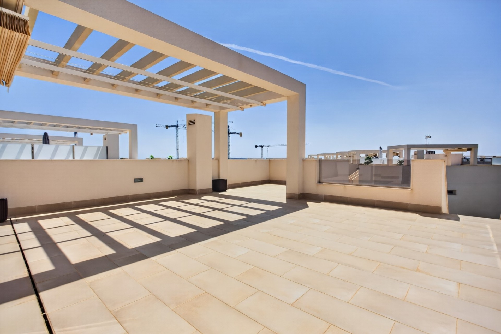 Sprzedaż - Apartament / Mieszkanie -
Guardamar del Segura - Costa Blanca