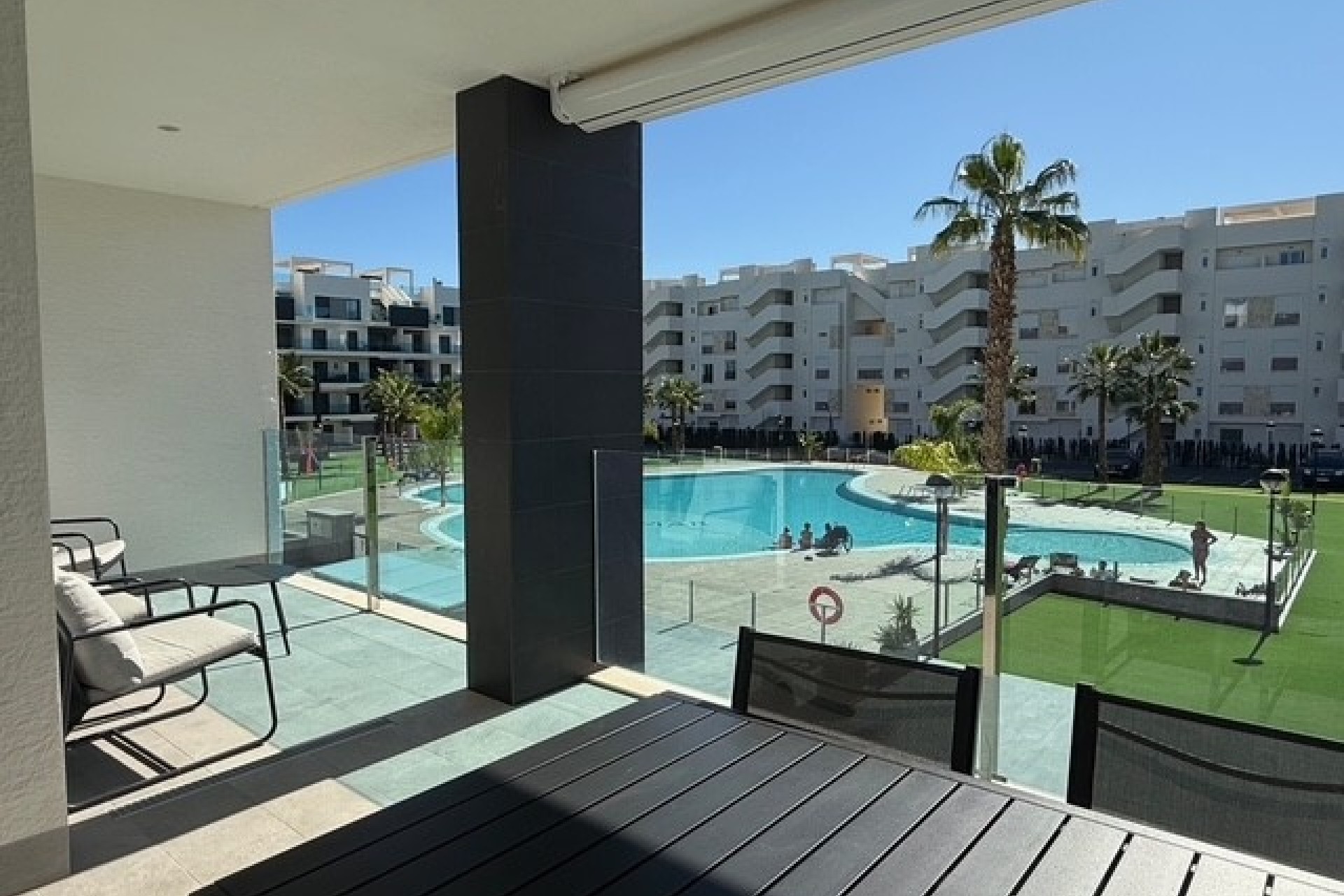 Sprzedaż - Apartament / Mieszkanie -
Guardamar del Segura - Costa Blanca