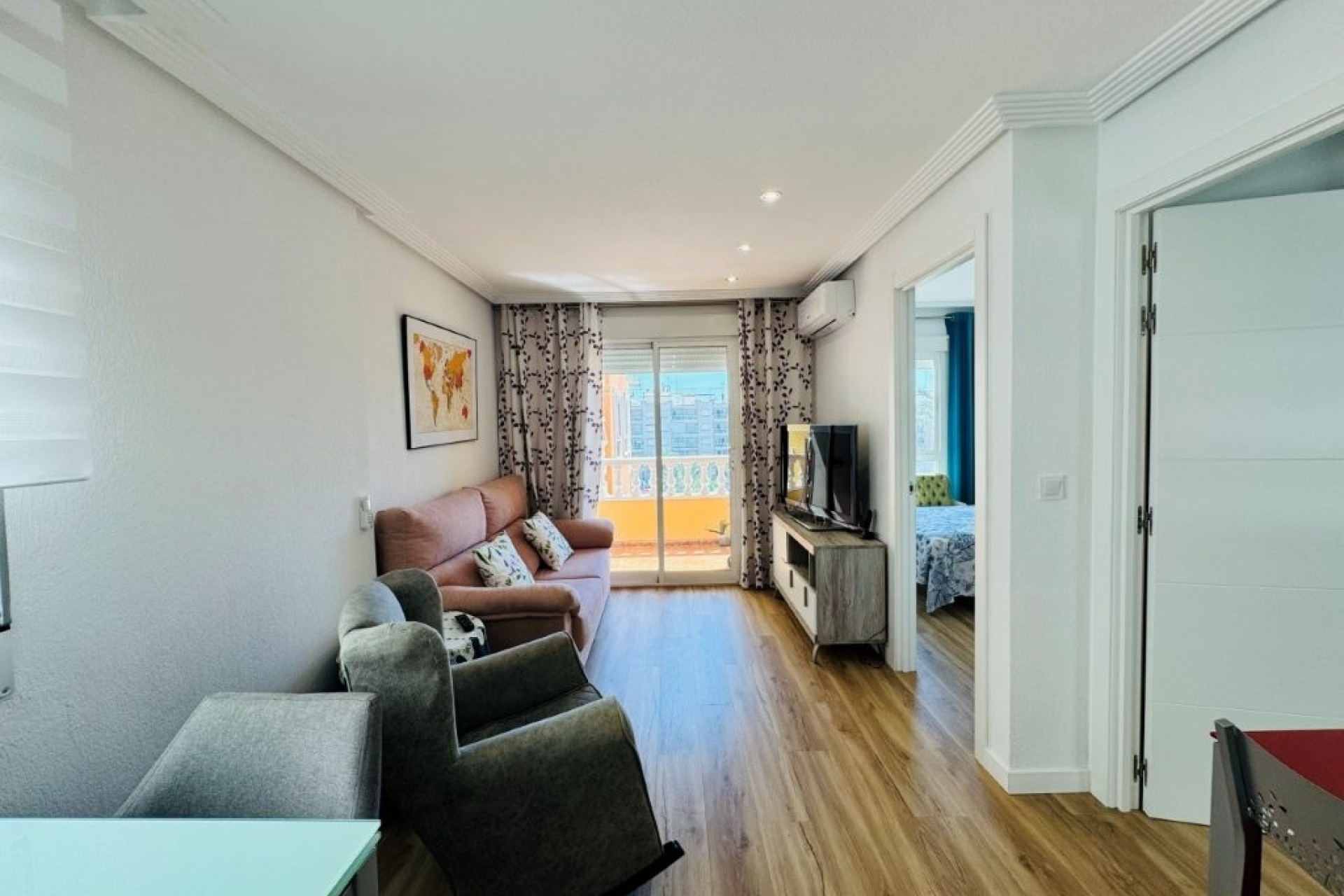 Sprzedaż - Apartament / Mieszkanie -
Guardamar del Segura - Costa Blanca