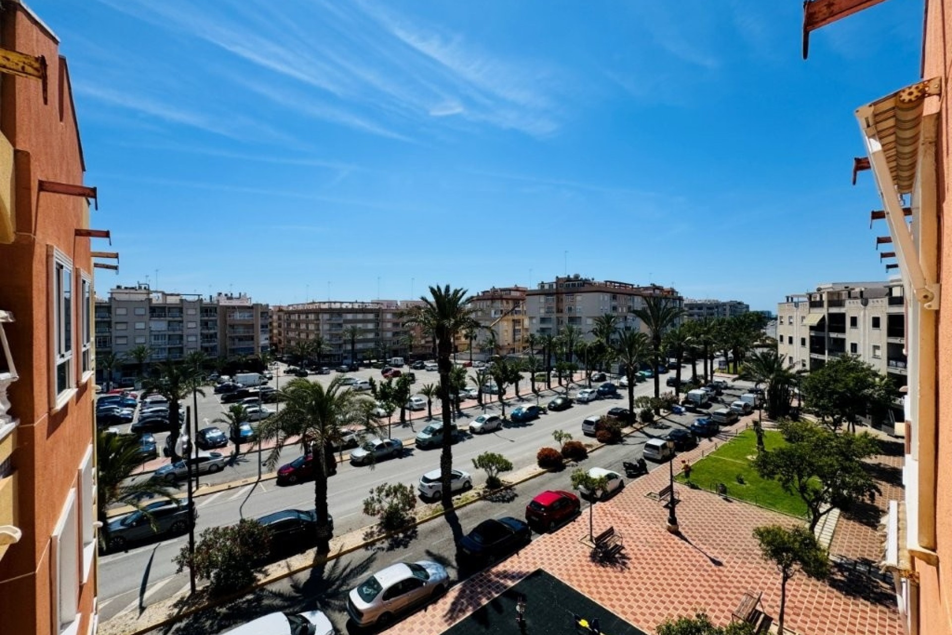 Sprzedaż - Apartament / Mieszkanie -
Guardamar del Segura - Costa Blanca