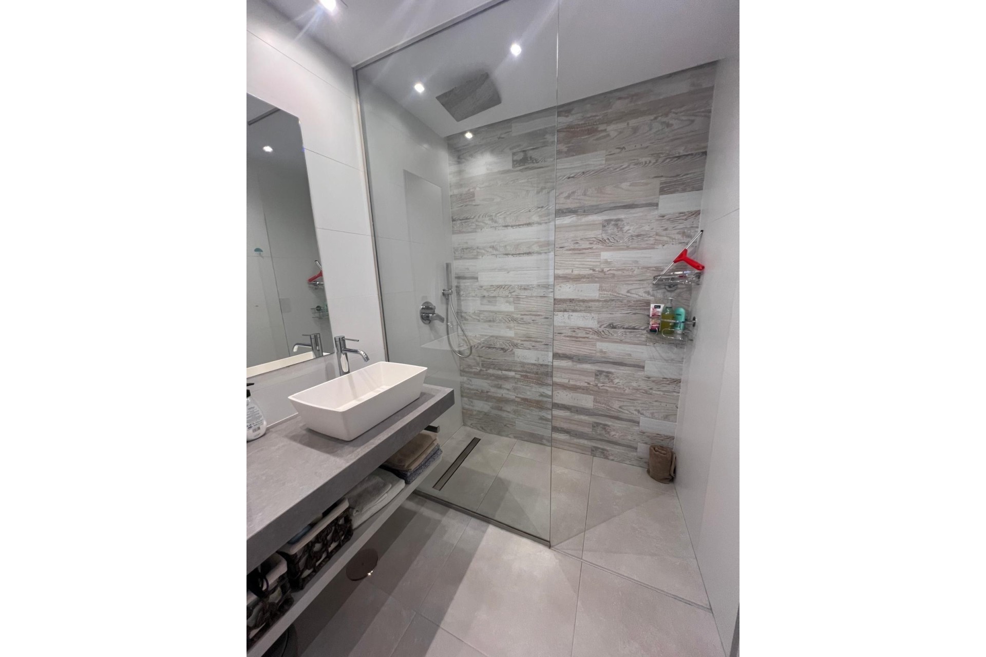 Sprzedaż - Apartament / Mieszkanie -
Guardamar del Segura - El Raso
