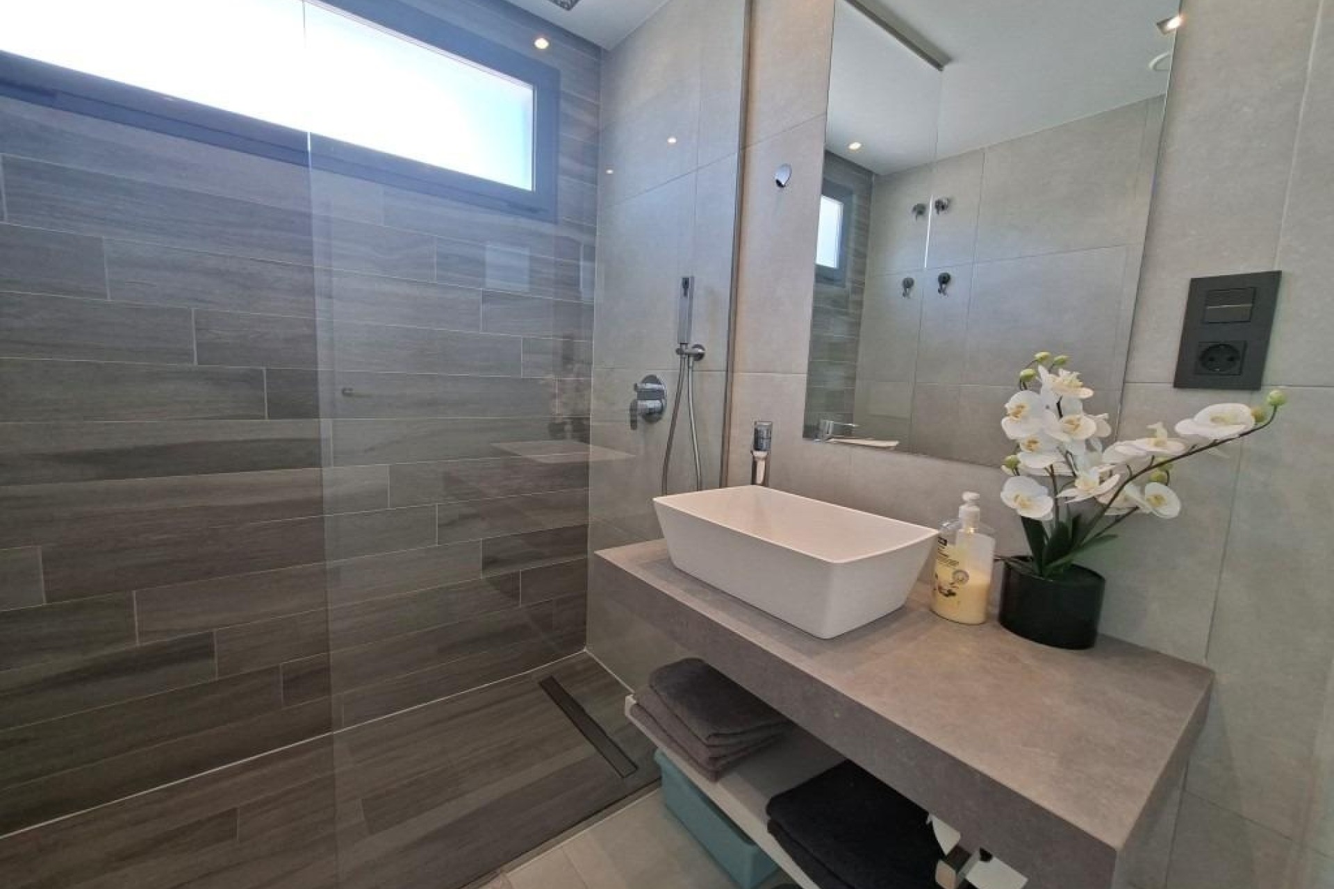 Sprzedaż - Apartament / Mieszkanie -
Guardamar del Segura - El Raso