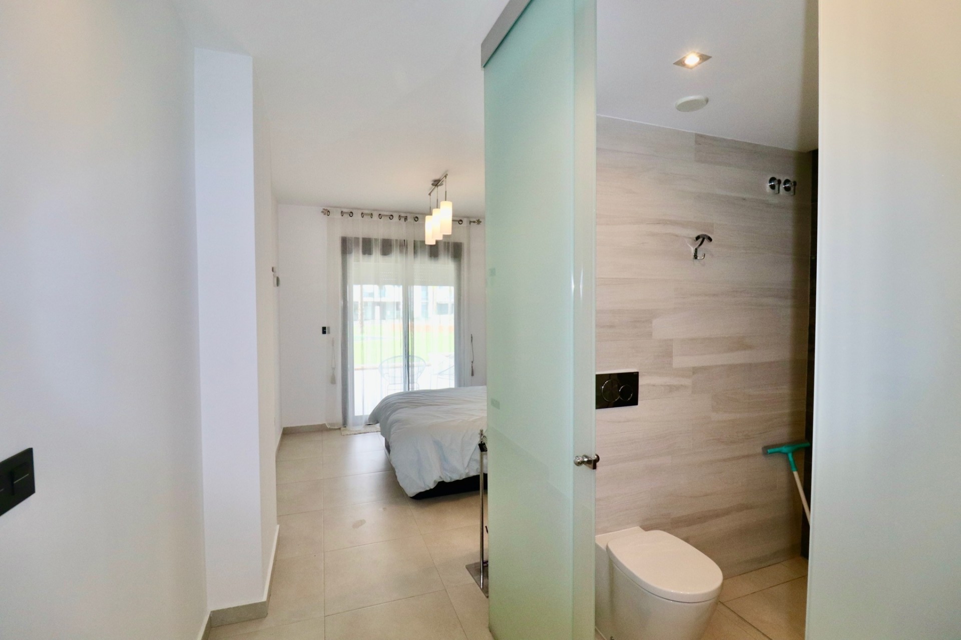 Sprzedaż - Apartament / Mieszkanie -
Guardamar del Segura - Guardamar - El Raso