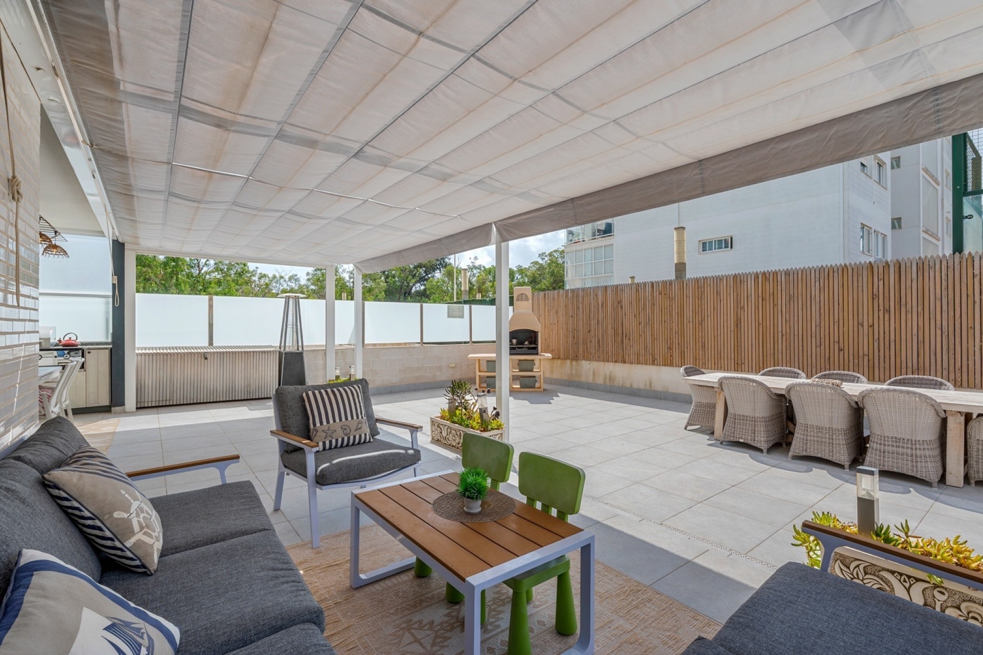 Sprzedaż - Apartament / Mieszkanie -
Guardamar del Segura - Guardamar
