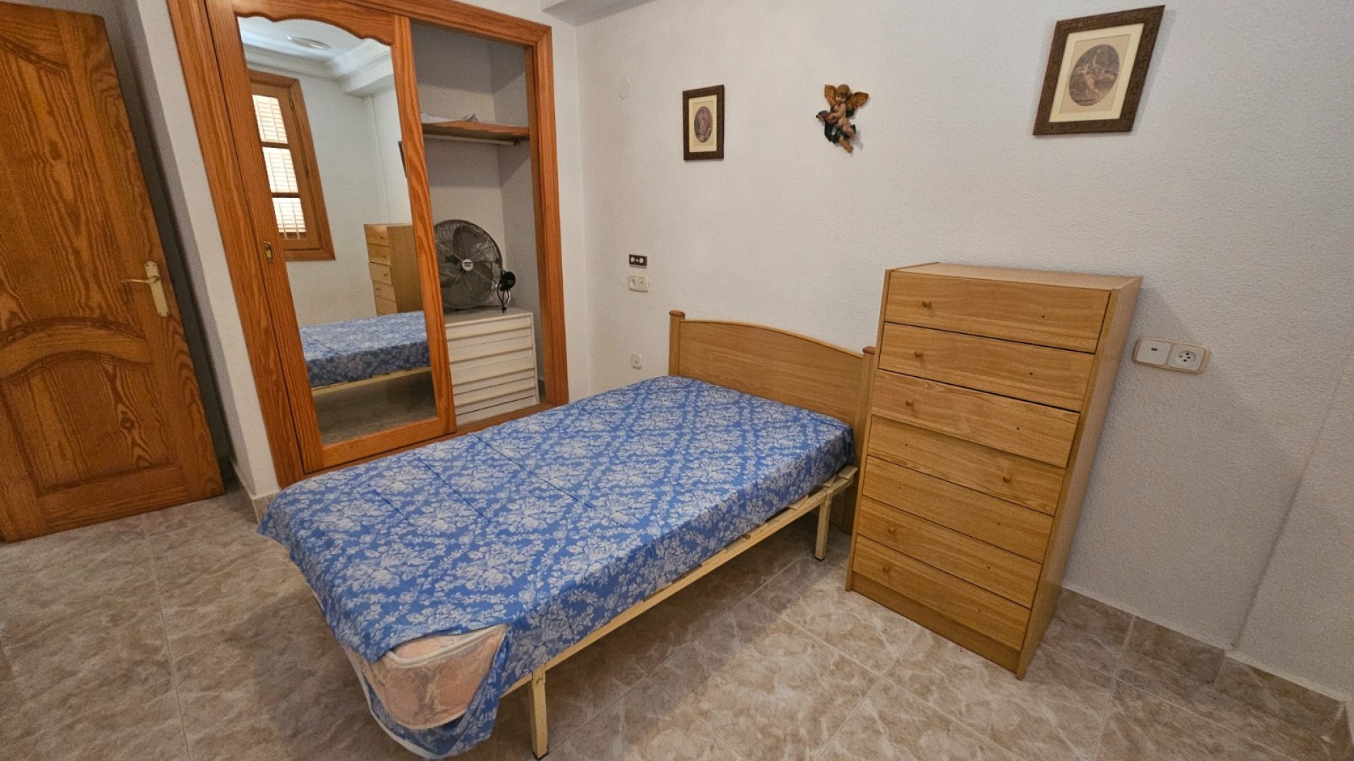 Sprzedaż - Apartament mieszkanie -
Guardamar del Segura - Urbanizaciones