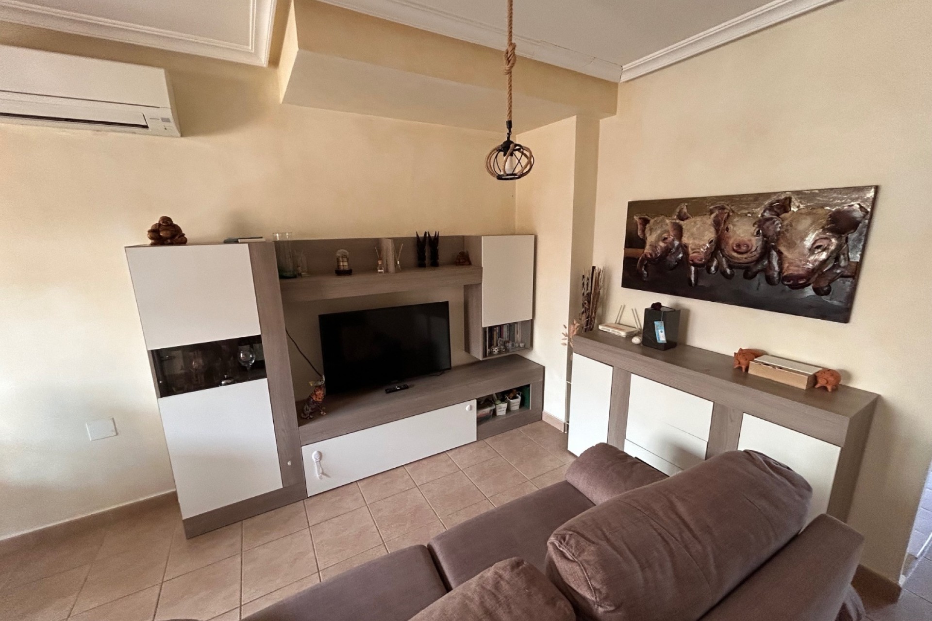Sprzedaż - Apartament / Mieszkanie -
Jacarilla